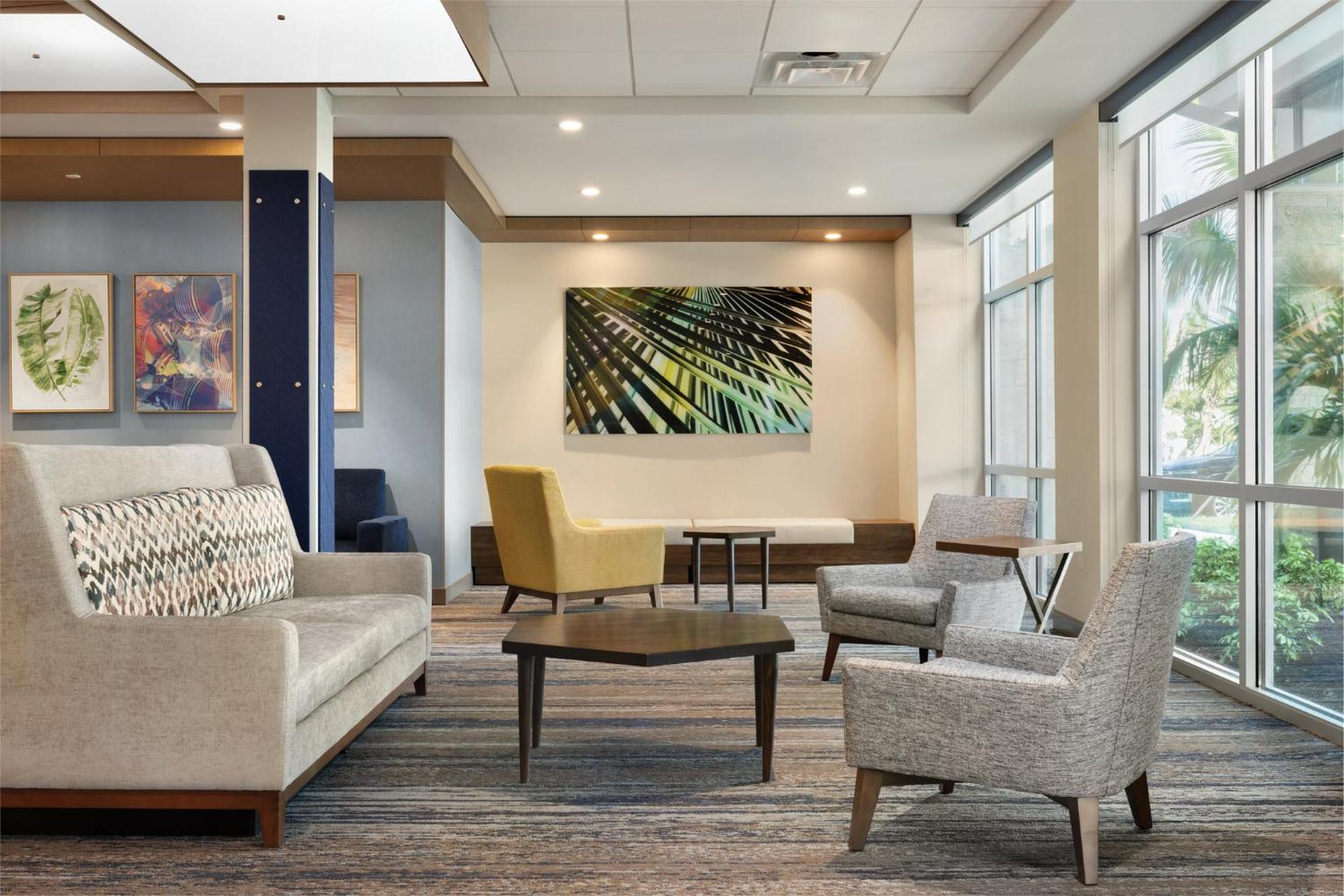 Holiday Inn Express Cape Canaveral By Ihg Exterior photo